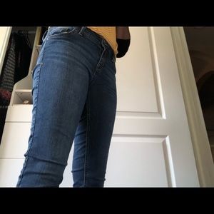 jordache skinny jeans.